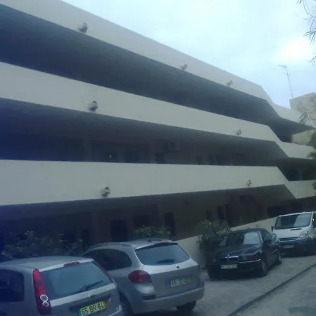 Apartment R. Dos Aveiros *