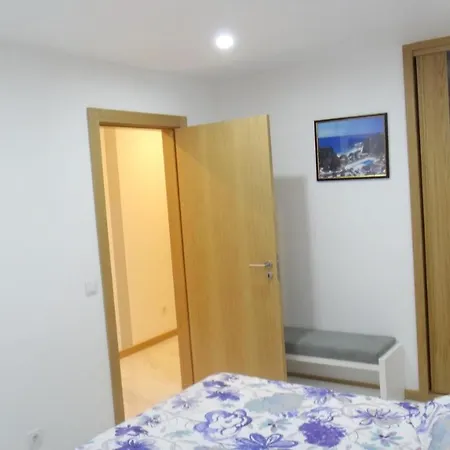 Apartment R. Dos Aveiros 公寓