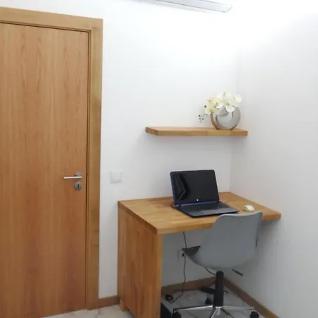 Apartment R. Dos Aveiros * 阿尔布费拉